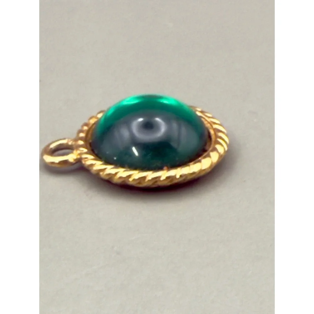 Gold Tone Green Cabochon Pendant Rope Twist Border Round Charm 0.75